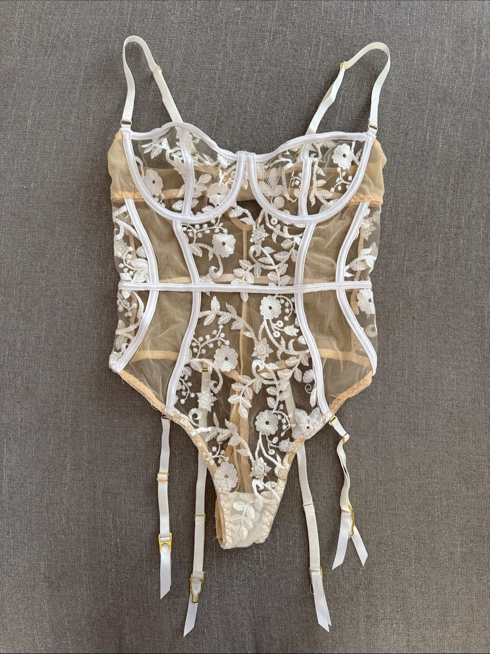 NWOT Sheer Embroidered Lace Bodysuit with Garter Straps - White/Nude